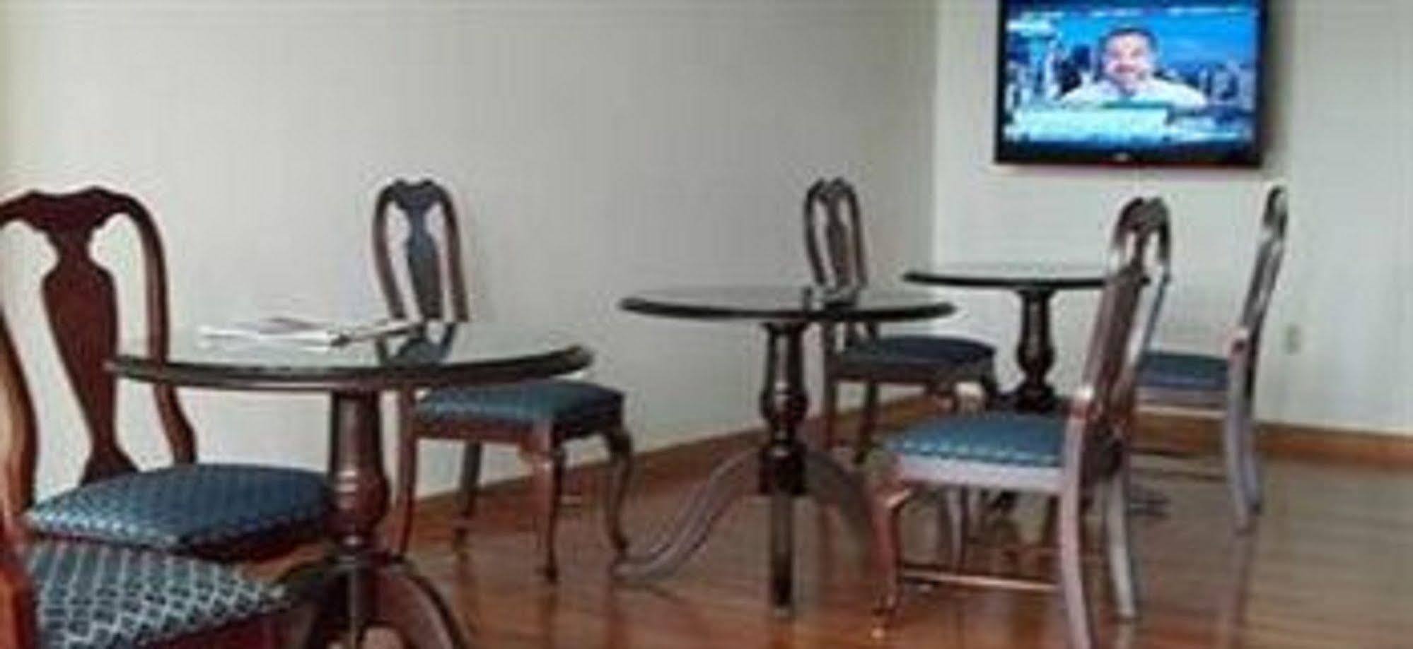 Sutton Inn Elkton Extérieur photo